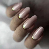 آموزش کاشت ناخن