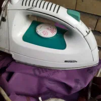 اتو بخار بوش سالم و در حد نو