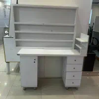 میز ناخن کاری