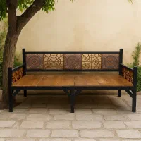تخت سنتی چوبی وفلزی قوطی 3*5و5*5|تخت و سرویس خواب|قم, باغ شازده|دیوار