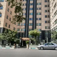 هم خونه ترجیحا پیک متوری