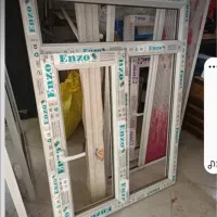 دو عدد پنجره pvcهمراه با شیشه