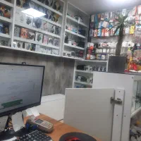 شاگرد مغازه