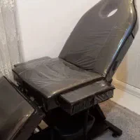 تخت ماساژ و مژه