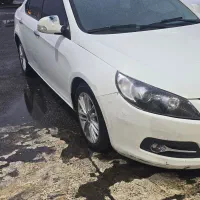 جک J5 اتوماتیک 1800cc، مدل ۱۳۹۶ بی رنگ