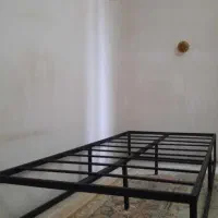 تخت وتشک