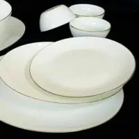 سرویس ۲۶پارچه دینو مدل گردلب طلا