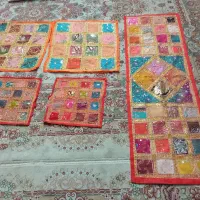 رو پشتی و رومیزی