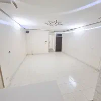 62 متر پارکینگ موتورسیکلت نقاشی شده حیاط خلوت