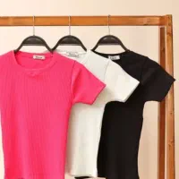 کراپ تاپ|لباس|بومهن, |دیوار