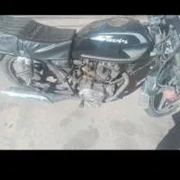 موتورسیکلت ۲۰۰