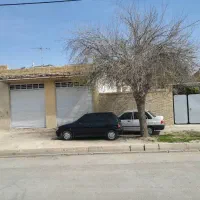 فروش و معاوضه منزل ویلایی بهمراه دو باب مغازه