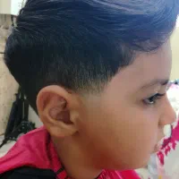 آرایشگر سیار مردانه/خدمات حرفه ای ارایشگری در محل|خدمات آرایشگری و زیبایی|اصفهان, احمدآباد|دیوار