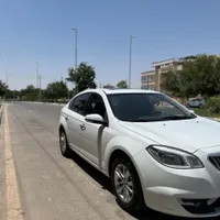 برلیانس 330 اتومات 95|خودرو سواری و وانت|شاهین‌شهر, طالقانی|دیوار