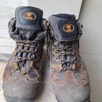 کفش کوهنوردی سایز ۴۳ - ۴۲