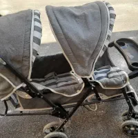 کالسکه دوقلو