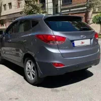 توسان ۲۰۱۳ کم کار و بی رنگ|خودرو سواری و وانت|تهران, نیاوران|دیوار
