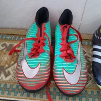 کفش فوتبالی