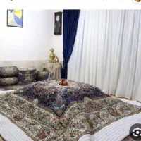 یک عدد لحاف کرسی ۴در۴ همراه باملافه عکس تزئینی است