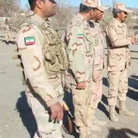 لباس سربازی مرزبانی نیروی انتظامی و پوتین آکبند