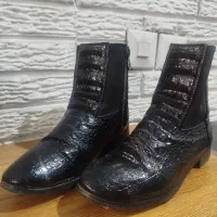 بوت چرم شیک|کیف، کفش، کمربند|رشت, آزادگان|دیوار