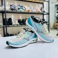 کفش و پوشاک استوک ،تاناکورا اورجینال عمده و تکی|کیف، کفش، کمربند|سقز, |دیوار