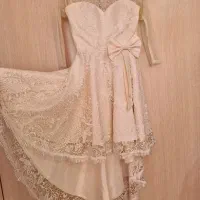 لباس مجلسی|لباس|بندر انزلی, گلسرخ|دیوار
