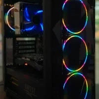 کیس و مانیتور گیمینگ