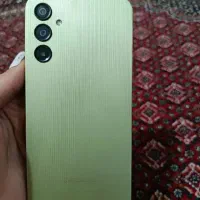 گوشی a24سبزرنگ سبزتقریبآفسفری اکلیلی