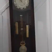 ساعت ایستاده و ساعت دیواری