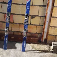 اسکی  و کفش آمریکایی.