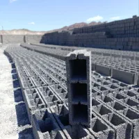 تولید انواع بلوک لیکا و سیمانی