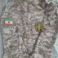 لباس نظامی خاکی