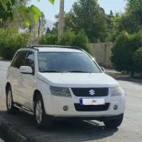 سوزوکی ویتارا ۲۴۰۰ کلاس ۸ مدل ۸۹