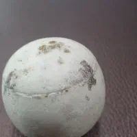 یک عدد سنگ طبیعی