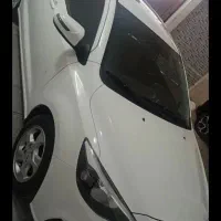 شاهین سانروف مدلد۱۴۰۲