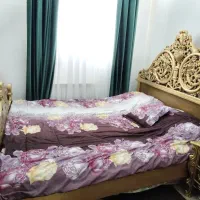 سرویس خواب دو نفره سلطنتی پر منبت ورق طلا شیک|تخت و سرویس خواب|تهران, نظام‌آباد|دیوار