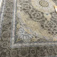 یک عدد فرش نو پدیده نقره ای گل برجسته