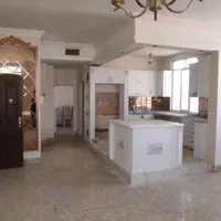 آپارتمان110متری21متر حاشیه فول سر دونبش رو به خیام