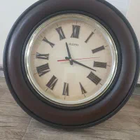 ساعت دیواری