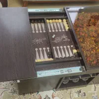 میز تخته نرد دار به همراه چهار عسلی|مبلمان خانگی و میز عسلی|شاهین‌شهر, فدک|دیوار