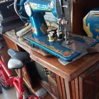 چرخ خیاطی|چرخ خیاطی و ریسندگی|میانه, |دیوار