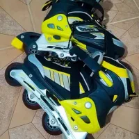 اسکیت کاملن سالم تمیز