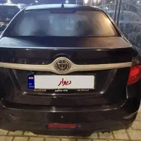 برلیانس ۳۳۰مدل ۹۶موتور کوچیک بشرط۳لکه رنگ