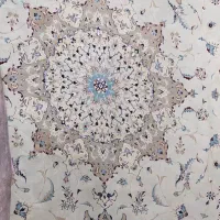 فرش ۱۲ متری کرم‌ ،گردویی