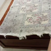 قالیچه جنسش ازفرش هستش