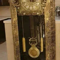 ساعت طرح برنز