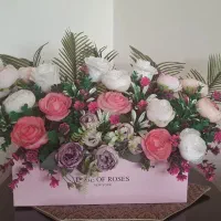 باکس گل مصنوعی