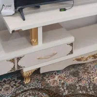 فروش میز تلفیزون بسیار تمیز و پرده حریر