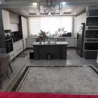 ۹۵متر/دو خوابه/فول امکانات/بازسازی شده/کریمشاهیان